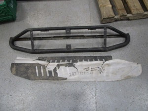 lot 40 image: (New) 09-12 Polaris Rear Bumper Kit