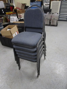 lot 65 image: (5) Chairs