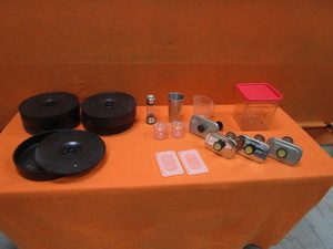lot 83 image: Misc. Food Service Items