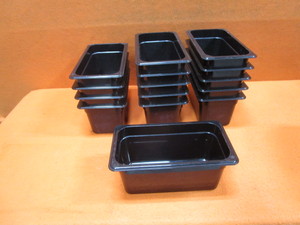 lot 93 image: (15) Cambro 13 x 6 Food Pans