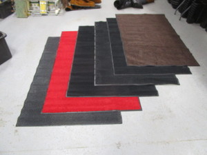 lot 142 image: (6) Entry Rugs 43x67