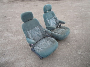 lot 179 image: Bucket Seats