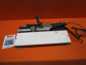 lot 186 image: Frued Edge Bander