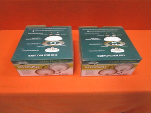 lot 160 image: (2) 15 Light Fixtures