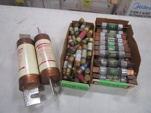 lot 313 image: Fuses