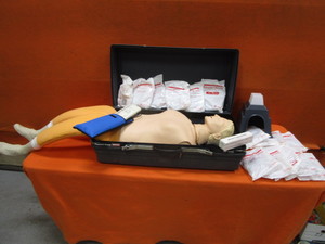 lot 324 image: CPR Training Dummy