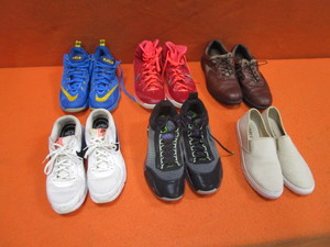 lot 360 image: Mens Shoes 9 to 11