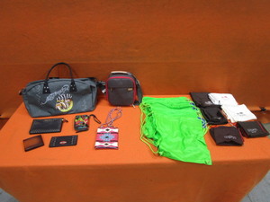 lot 362 image: Bags & Wallets