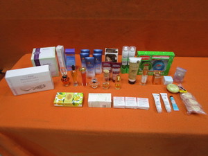 lot 367 image: Beauty Products & Misc