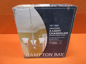 lot 326 image: 3-Light Chandelier