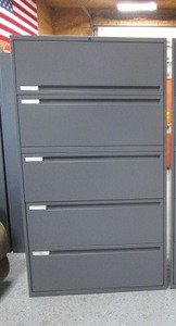 lot 49 image: Lateral File Cabinet 18x36x65