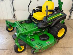 lot 4 image: John Deere Z960R Commercial Zero Turn Mower
