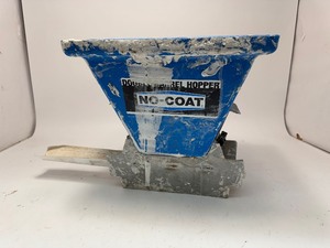 lot 63 image: No-Coat Double Barrel Corner Bead Hopper