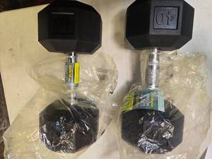 lot 19 image: Pair of 40LB Ignite Hex Dumbbell (NEW)