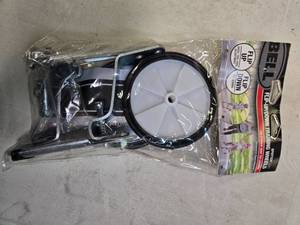 lot 36 image: Bell Flip-Up Training Wheels (New)