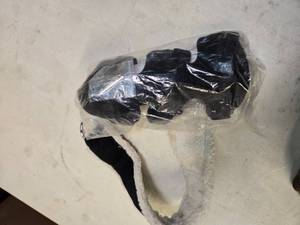 lot 43 image: Comfortland(CL) Endeavor Deluxe Wristhand Splint Fitting