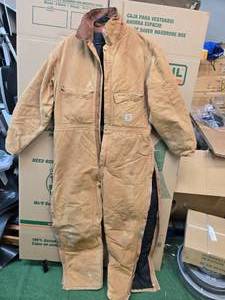 lot 104 image: Huge-heavy-duty Jumpsuitoverhaul for Mechanics or Construction Workers (USED, Size 48)