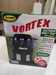 lot 124 image: VORTEX Electronic Insect Trap (New)
