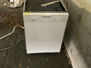 Miele G 2140 SCU Dishwasher
