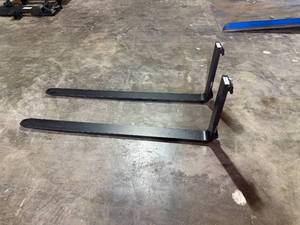 lot 78 image: Wolverine Forklift Fork