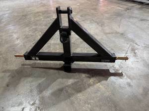 lot 73 image: Wolverine Tractor Class 2 Quick Hitch