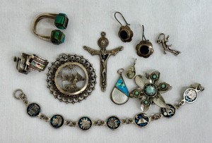lot 23G image: Assorted Vintage Sterling Silver and Silver Jewelry Items