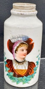 lot 11R image: Antique Porcelain Jar