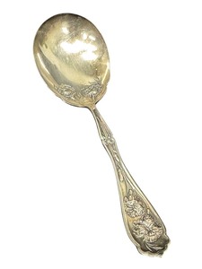 lot 16B image: Antique Carnation 1908 WR Keystone Berry Spoon
