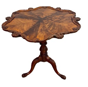 lot 5H image: Antique Chippendale Style Flame Mahogany Tea Table