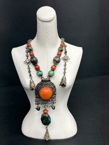 lot 7GG image: Antique 19th Century Turquoise and Coral Necklace