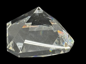 lot 33K image: Oleg Cassini Diamond Shaped Paperweight