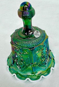 lot 45S image: Fenton Vintage Sable Arch Green Iridescent Carnival 6 Glass Bell w 12 Crimps