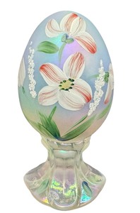 lot 50S image: Vintage Limited Edition Hand Painted Fenton Glass Egg