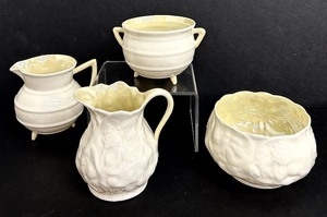 lot 75B image: Vintage Belleek Lotus Small Creamers and Sugar Bowl & Vintage Belleek Aberdeen Cream and Sugar Set