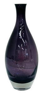 lot 86C image: Stunning Tarnow Thick Art Glass Amethyst Vase