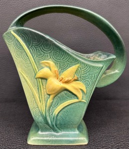lot 32W image: Antique Roseville Art Pottery Zephyr Lily Handled Basket Vase - 394-8 - Circa 1940s