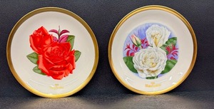 lot 34K image: Pair of Vintage Collectible Limited Edition Bing and Crosby Plates