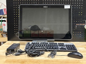lot 17 image: 2015 Bytespeed All-In-One 770 Desktop