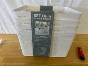 lot 25 image: Set of 4 Storage Baskets