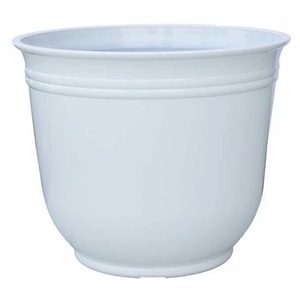 lot 57 image: 2, 18 Theo Planter
