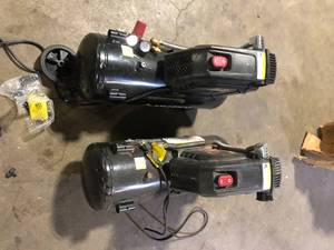 lot 25 image: Lot of Assorted Husky Air Compressors For Parts and Repair Customer Returns See Pictures