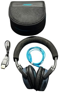lot 456 image: Bose SoundLink On-Ear Wireless Headphones