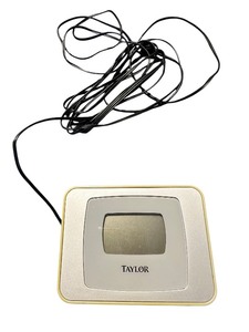 lot 457 image: Taylor wireless indoor outdoor thermometer model 1522