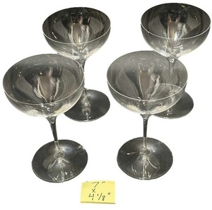 lot 328 image: Riedel Vivant 7 Tall Austrian Crystal Champagne Sherbet Glasses, lot of 4