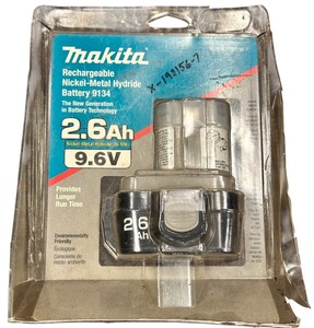lot 550 image: Makita 9134 rechargeable nickel-metal hydride (Ni-MH) battery pack