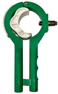 lot 588 image: AC Refrigerant Can Tap R12 & R134A