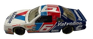 lot 369 image: 124 Die Cast Mark Martin Valvoline Ford Thunderbird Stock Car #6