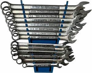 lot 1 image: CRAFTSMAN Combination Wrench Set
