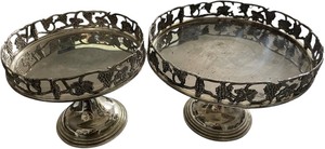 lot 629 image: two vintage silver-plated round cake trays or stands