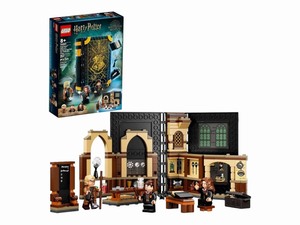 lot 021 image: LEGO   HARRY POTTER Hogwarts Moments - Defence Against the Dark Arts Class 76397  BRAND NEW, FACTORY SEALED, EXCELLENT CONDITION